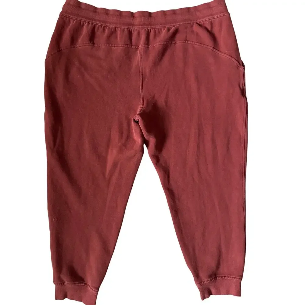 Lululemon Plus Scuba High-Rise Jogger in Date Brown Size 20